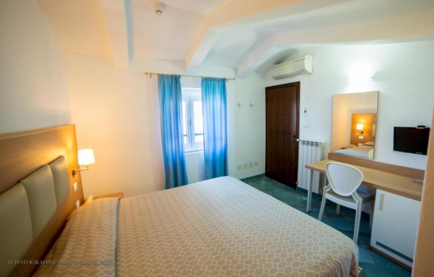 Hotel Saraceno Giglio Porto Δωμάτιο φωτογραφία